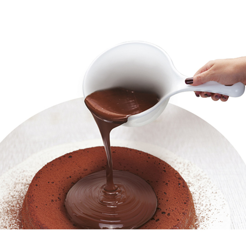 Bolo de chocolate com ganache - Panelinha